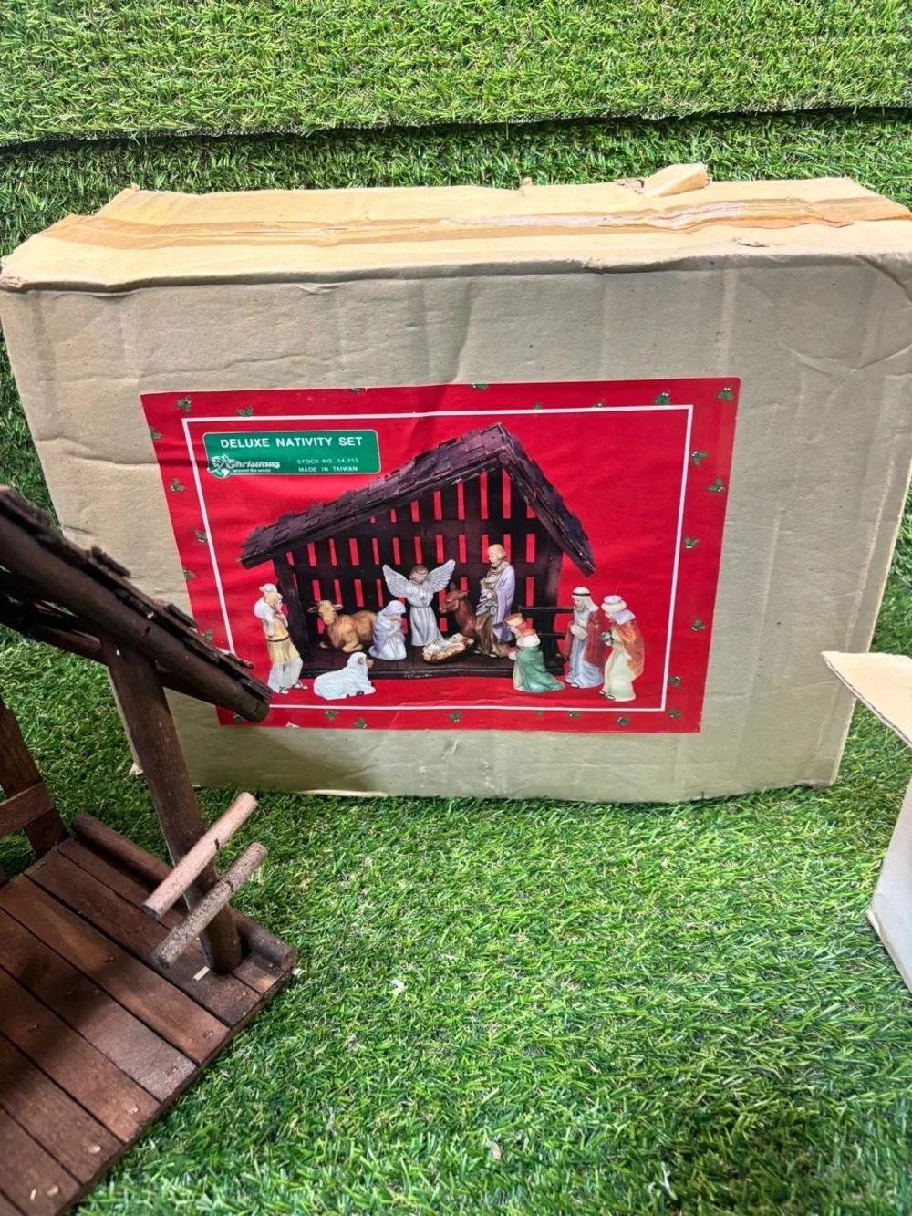 Christmas Around the World Deluxe Nativity Set with Wooden Creche